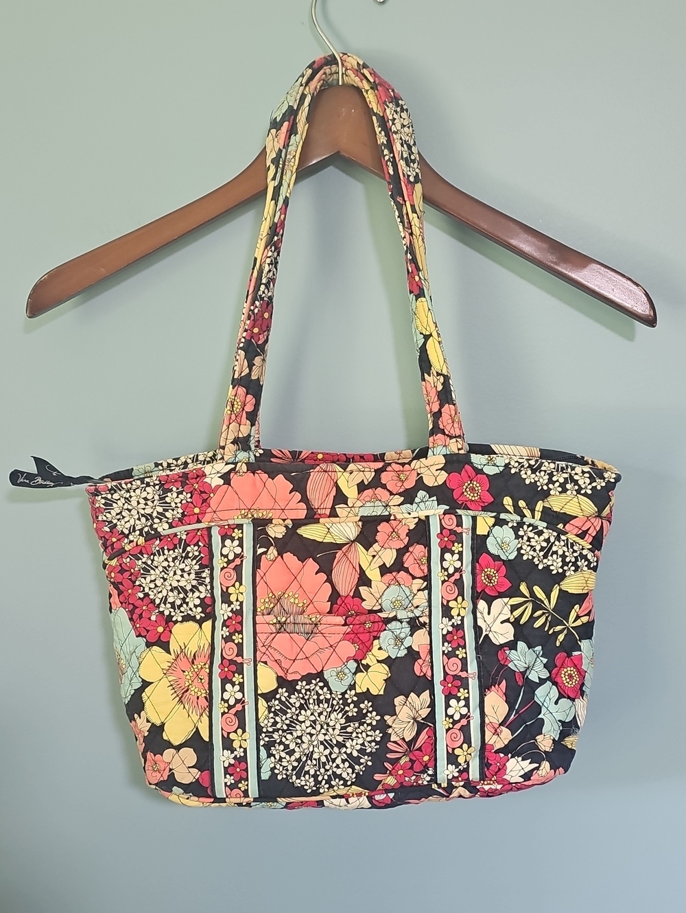 Vera Bradley Happy Snails  Mandy bag